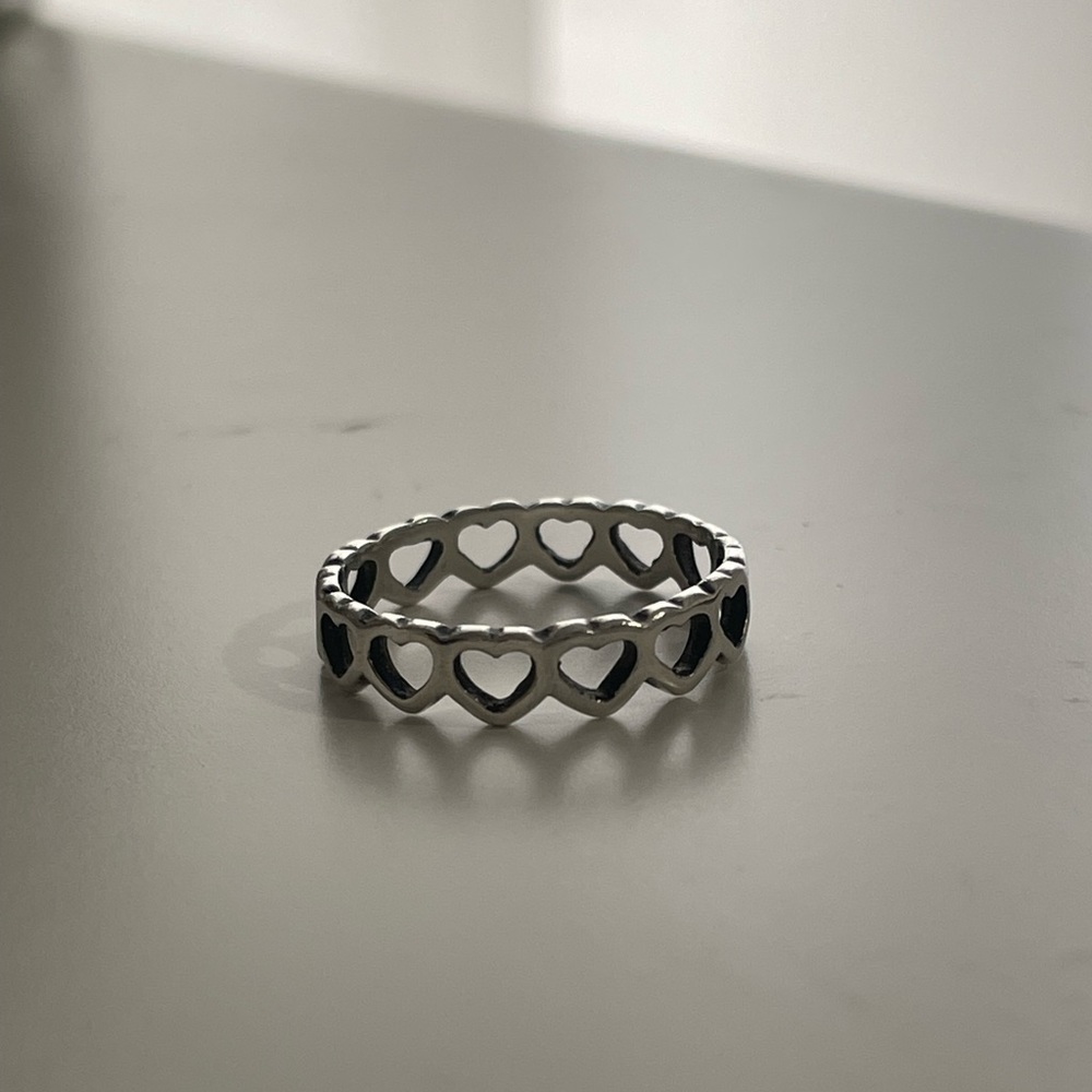 James Avery Tiny Heart Band